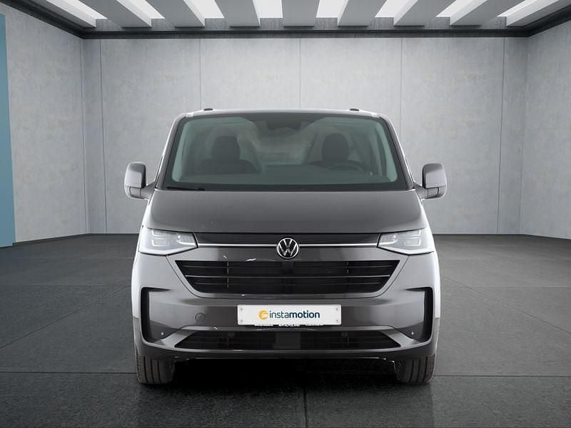 Neu VW T7 170 PS (125 kW) 2026 Grau Van