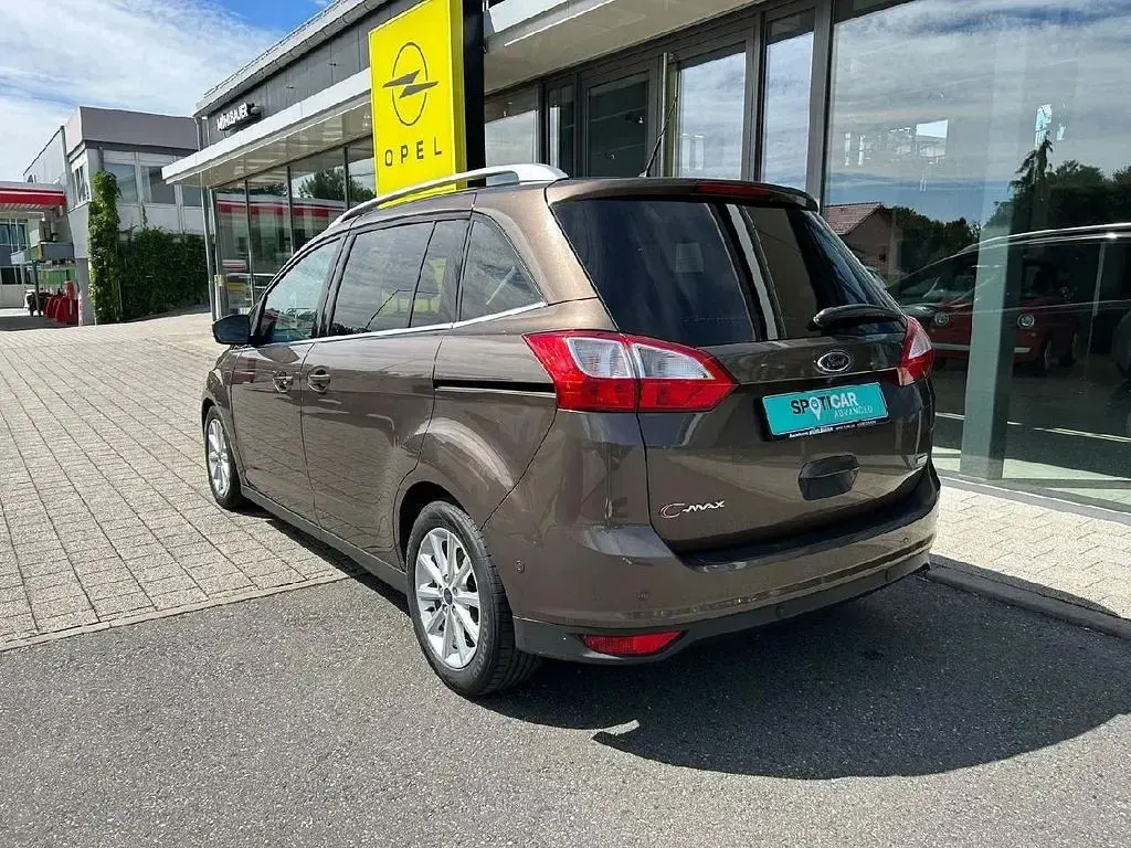 Gebraucht Ford Grand C-Max Titanium 150 PS (110 kW) 2016 Braun Van / Kleinbus