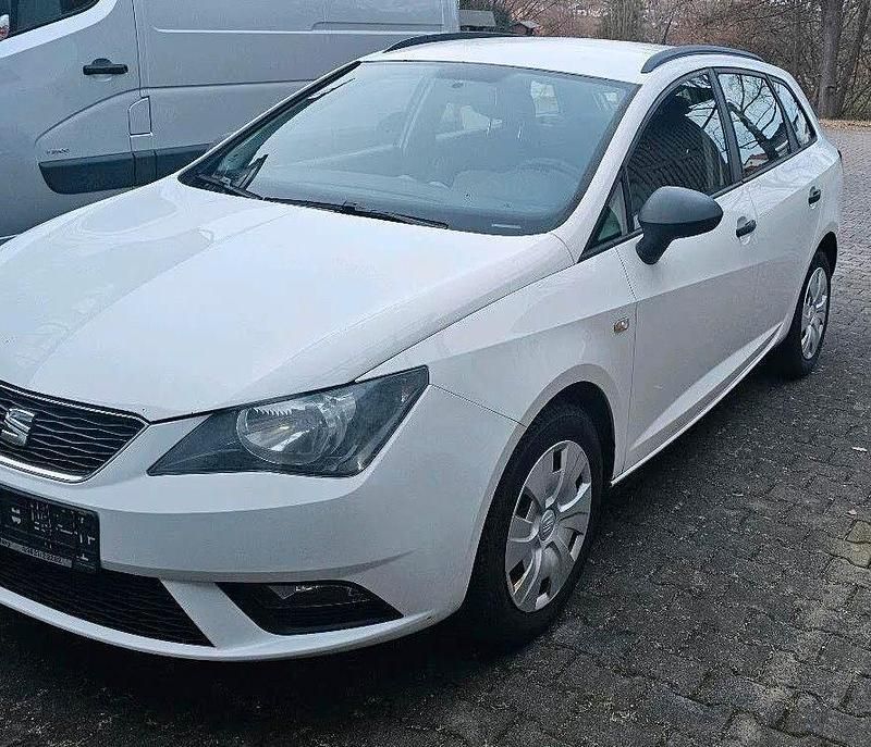 Weiß Gebraucht 2014 Seat Ibiza ST Kombi | 5.400 € (Fairer Preis) - Bild 1/4