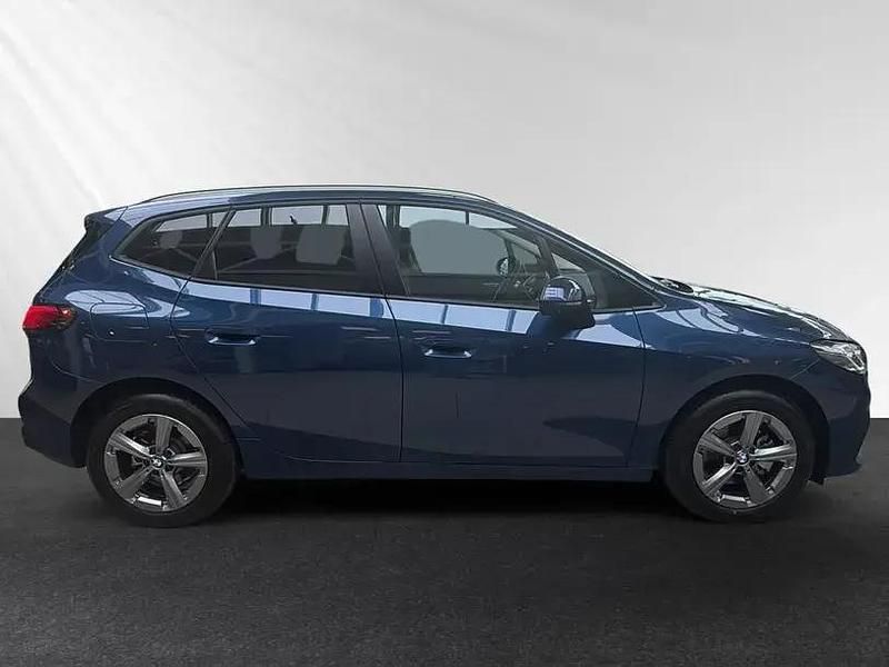 Gebraucht BMW 216 Active Tourer Efficient Dynamics 122 PS (89 kW) 2024 Blau Van / Kleinbus