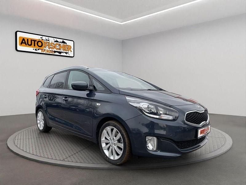 Blau Gebraucht 2016 Kia Carens Van / Kleinbus | 6.900 € (Fairer Preis) - Bild 1/4