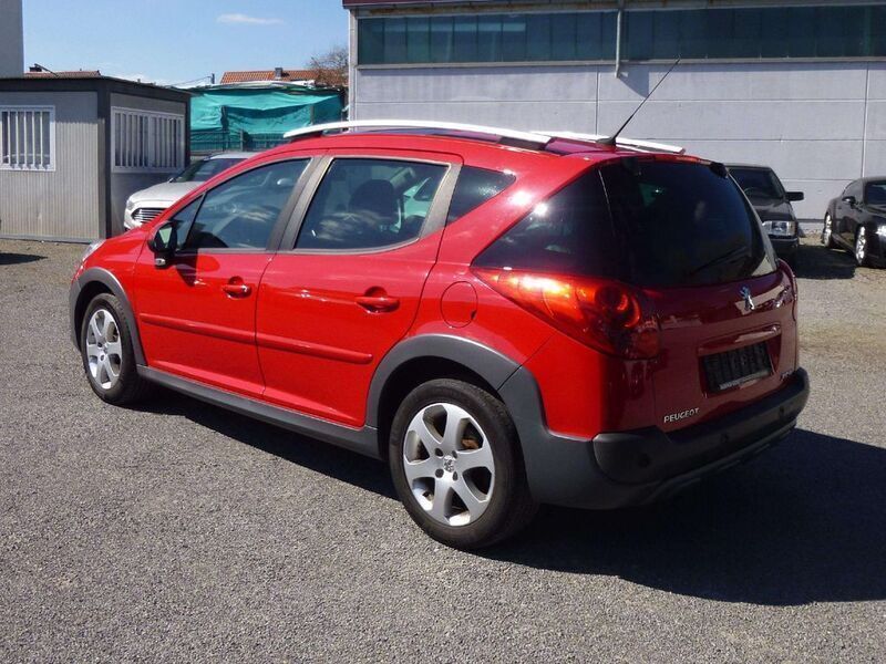 Gebraucht Peugeot 207 120 PS (88 kW) 2008 Farbe rot aden/deckende lack Kombi