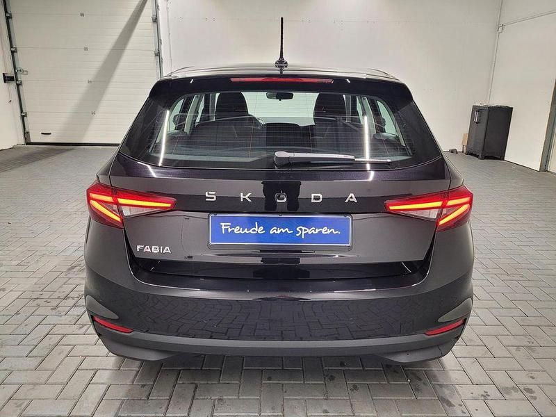 Neu Skoda Fabia 95 PS (69 kW) 2026 Magicschwarzmet. Kleinwagen