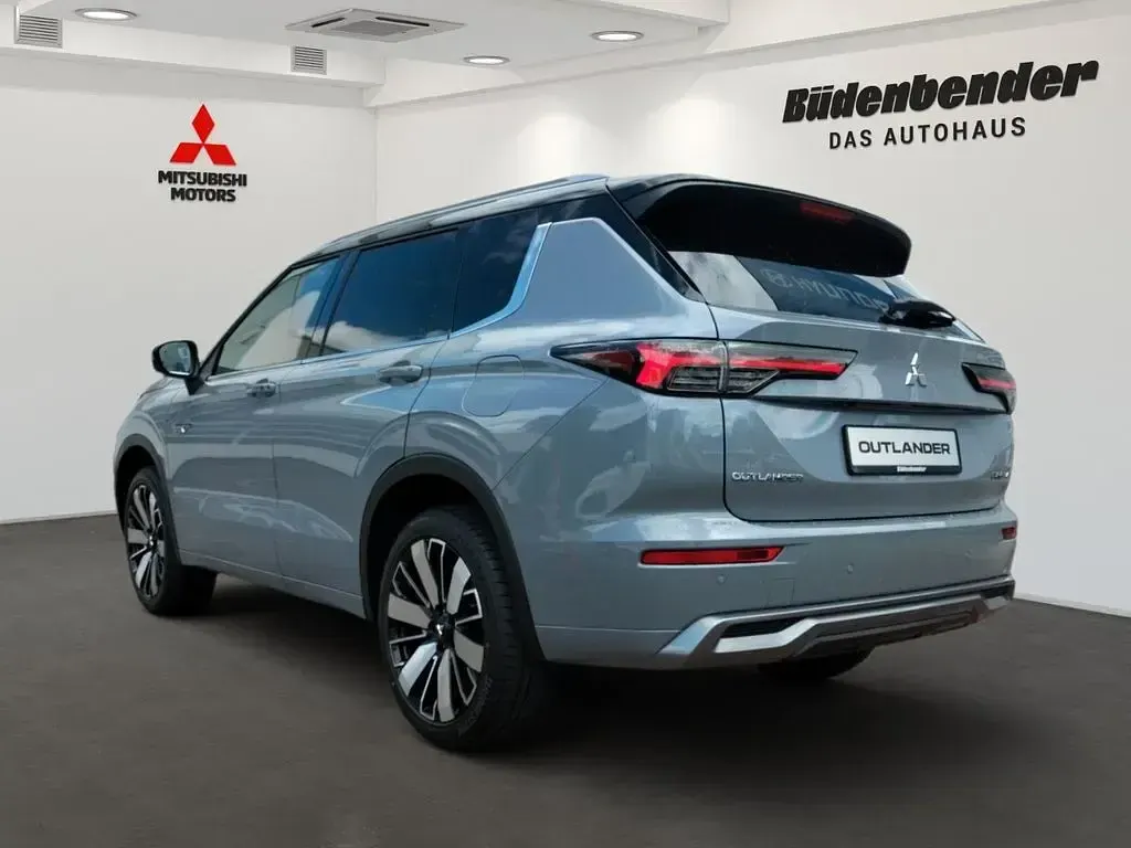 Neu Mitsubishi Outlander P-HEV Top 306 PS (225 kW) 2026 Grau SUV