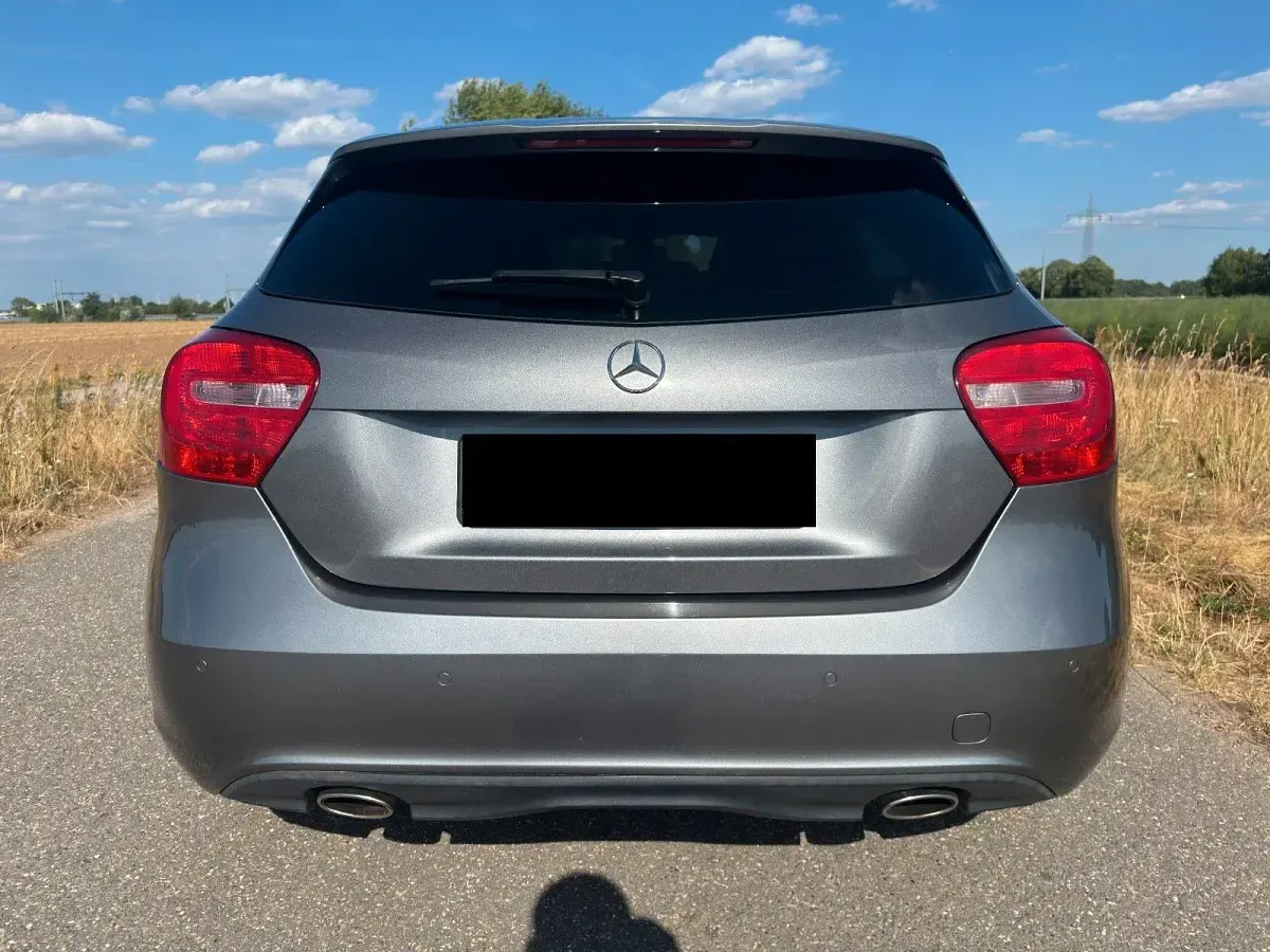 Gebraucht Mercedes A200 156 PS (114 kW) 2013 Grau Kleinwagen