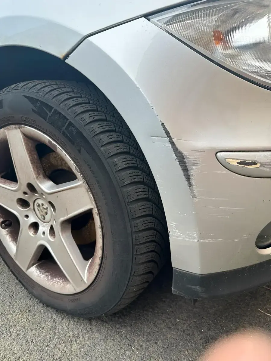 Używany BMW 116 116 KM (85 kW) 2005 Srebrny Hatchback
