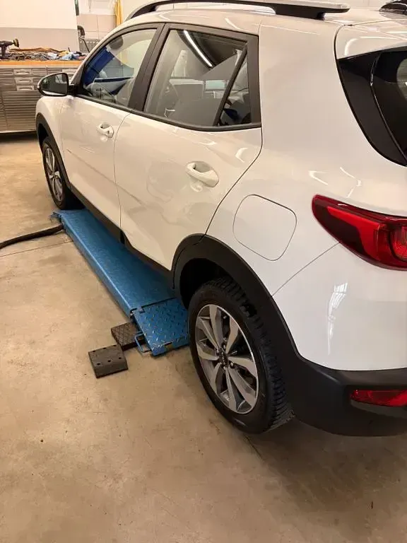 Gebraucht Kia Stonic Edition 7 101 PS (74 kW) 2022 Weiß SUV