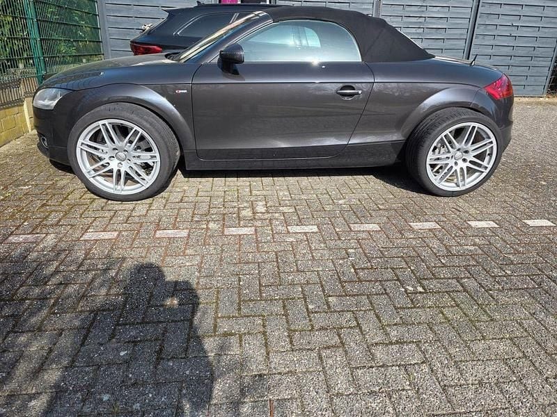 Gebraucht Audi TT Roadster S-Line 211 PS (155 kW) 2011 Schwarz Cabrio