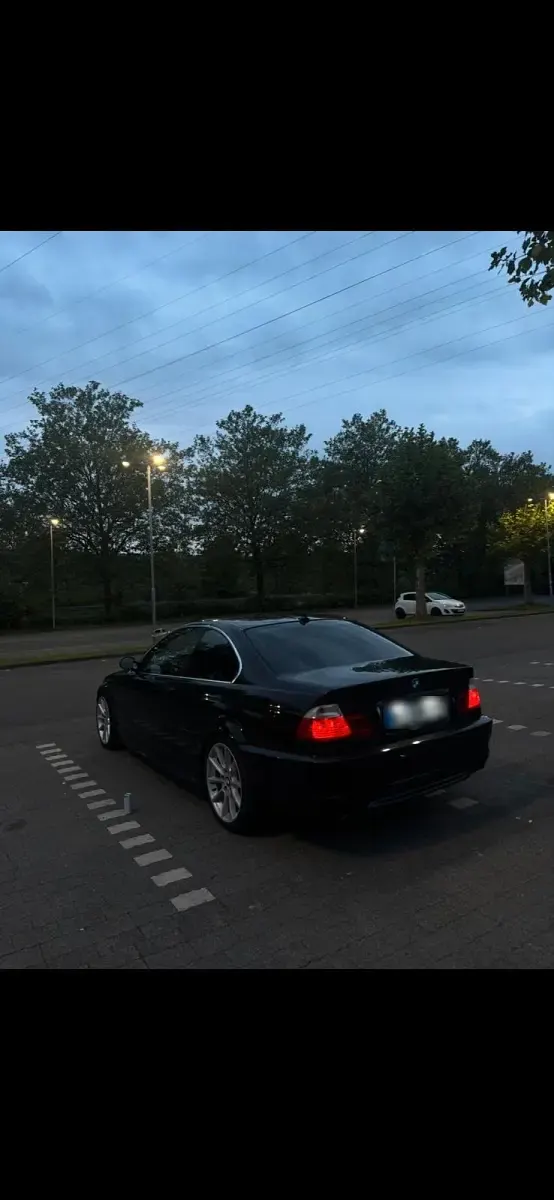 Gebraucht BMW 320 Sport Line 172 PS (126 kW) 2003 Schwarz Coupé