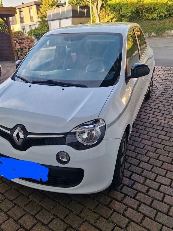 Weiß Gebraucht 2018 Renault Twingo LIMITED Kleinwagen | 7.200 € (Guter Preis) - Bild 1/4