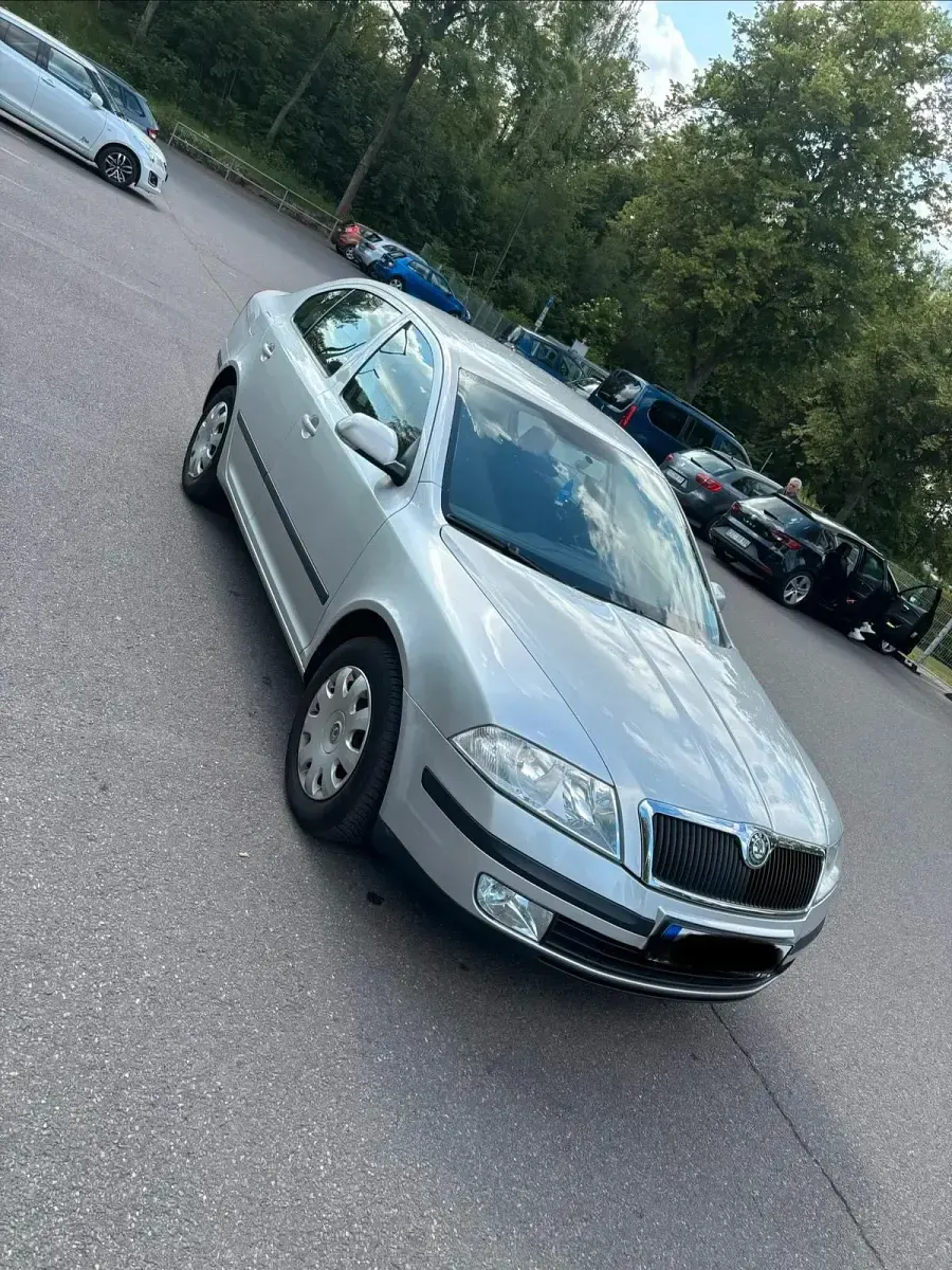 Gebraucht Skoda Octavia 102 PS (75 kW) 2007 Grau Limousine