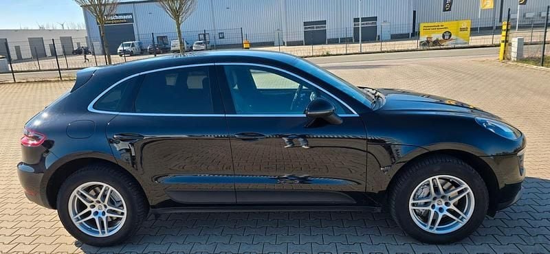 Gebraucht Porsche Macan S 258 PS (189 kW) 2017 Schwarz SUV