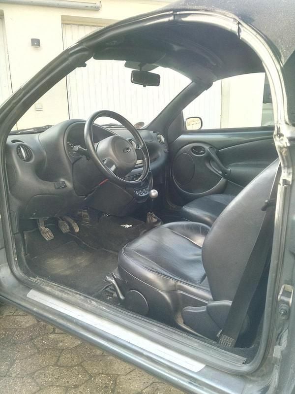 Gebraucht Ford StreetKa 95 PS (69 kW) 2004 Grau Cabrio