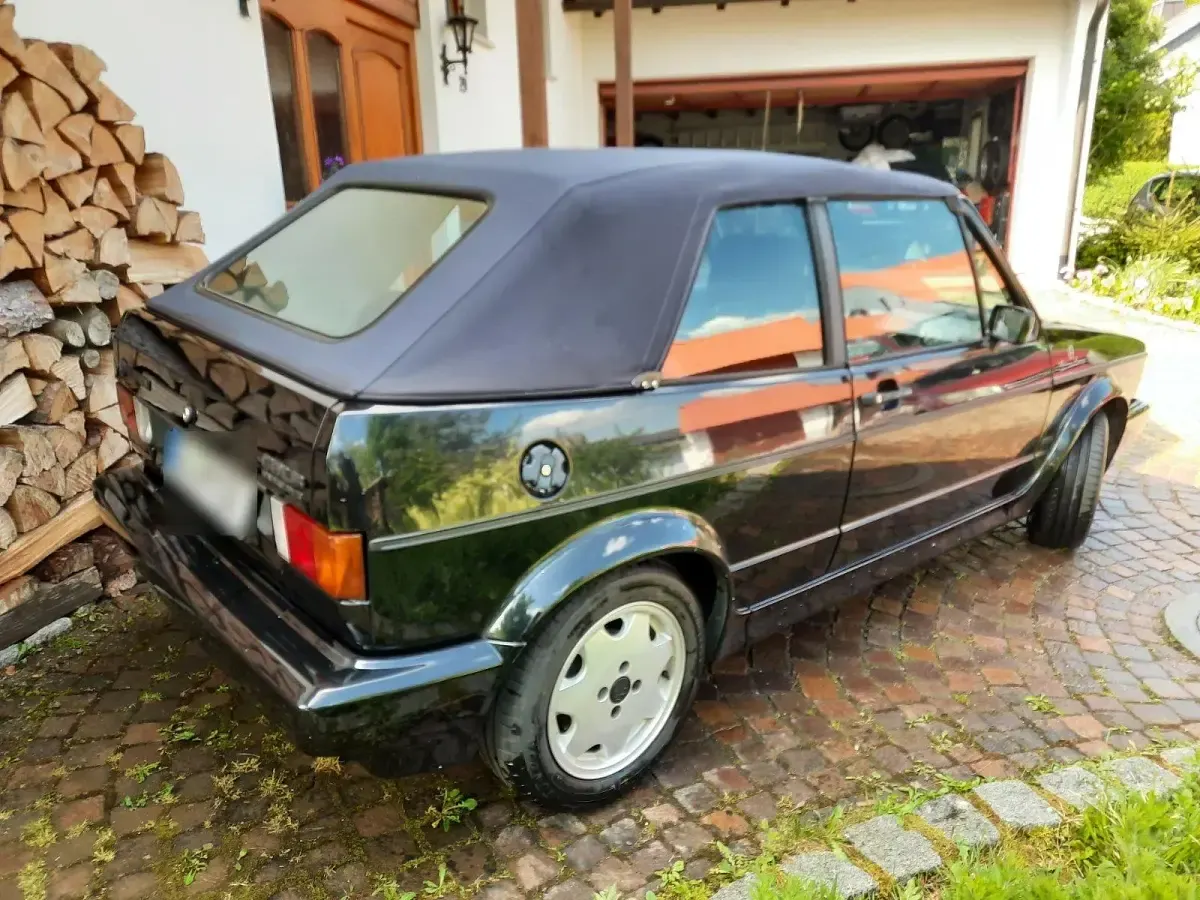 Gebraucht VW Golf Cabriolet 98 PS (72 kW) 1990 Schwarz Cabrio