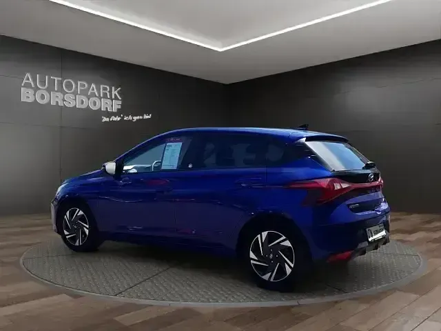 Gebraucht Hyundai i20 Edition 30 101 PS (74 kW) 2022 Blau Kleinwagen