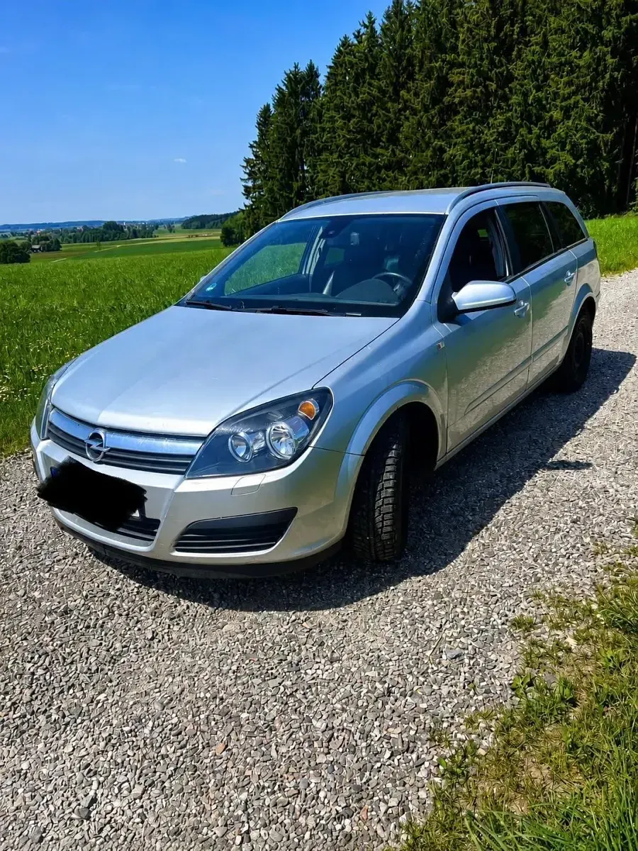 Gebraucht Opel Astra 125 PS (91 kW) 2005 Silber Kombi