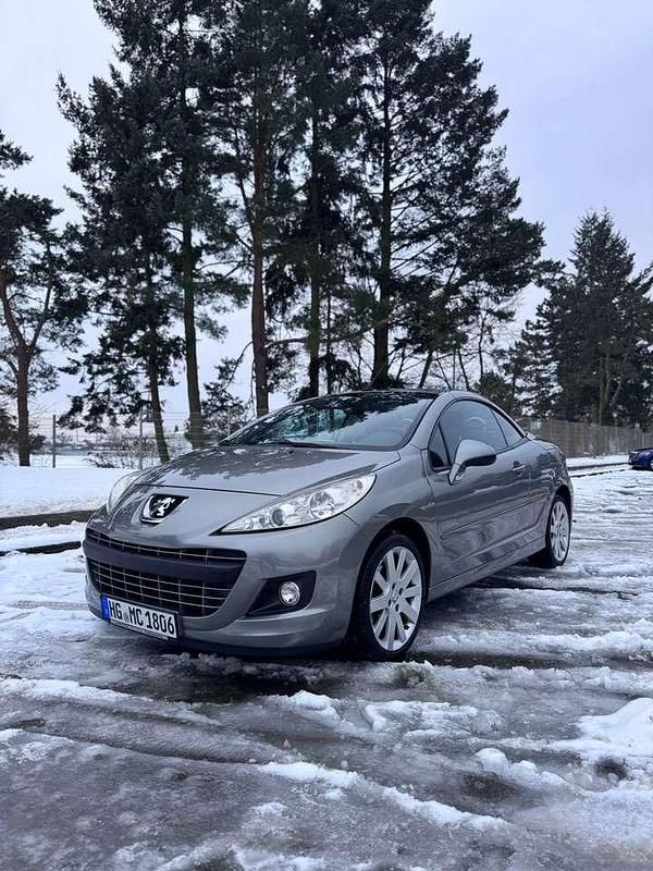 Gebraucht Peugeot 207 Platinum 120 PS (88 kW) 2011 Grau Cabrio
