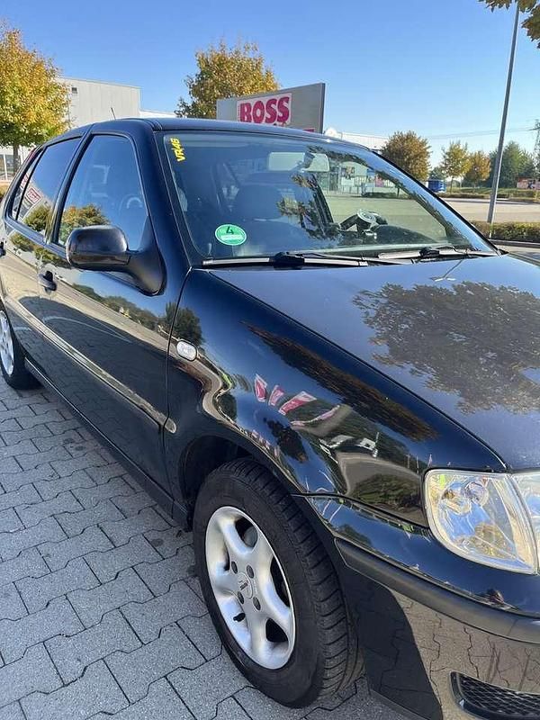 Gebraucht VW Polo Classicline 75 PS (55 kW) 2001 Limousine