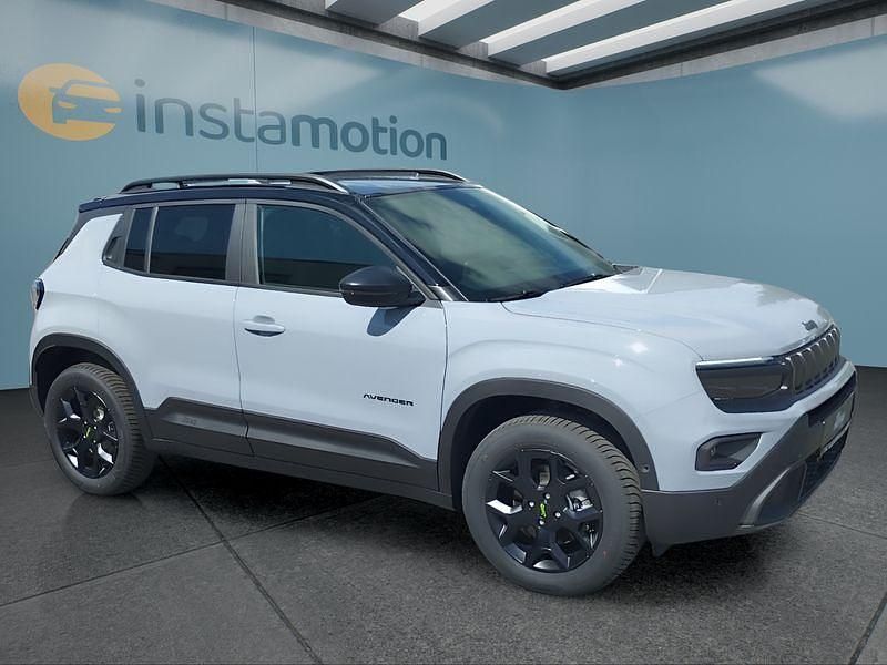 Gebraucht Jeep Avenger 145 PS (106 kW) 2025 Silber SUV
