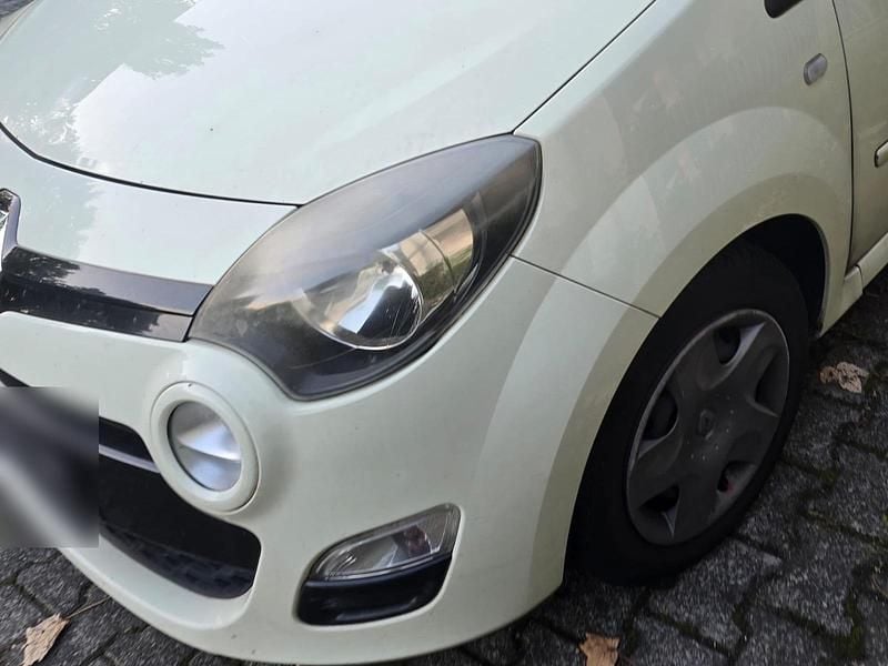 Usata Renault Twingo Liberty 75 CV (55 kW) 2012 Bianco Utilitaria