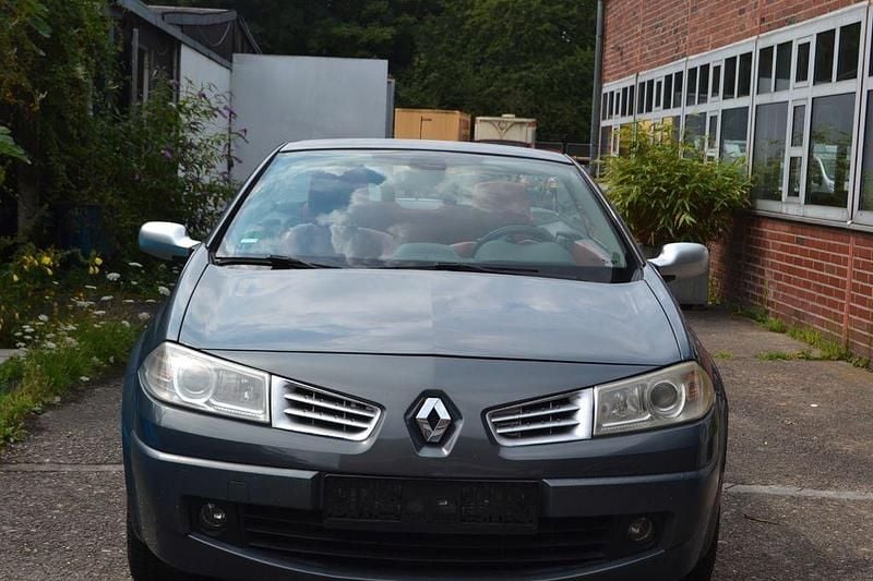 Gebraucht 2006 Renault Mégane Cabriolet Cabrio | 1.470 € (Superpreis) - Bild 1/4