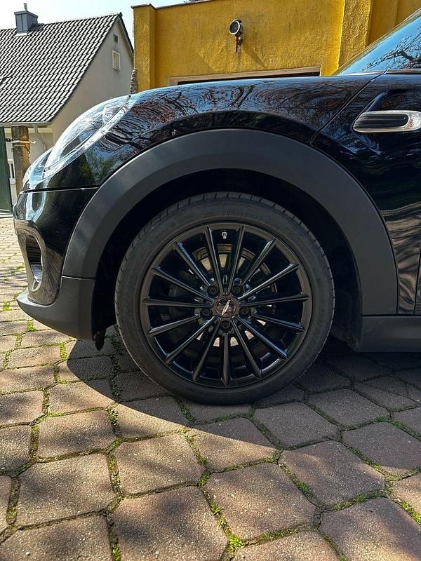 Usado Mini Cooper D 116 HP (85 kW) 2015 Preto Citadino