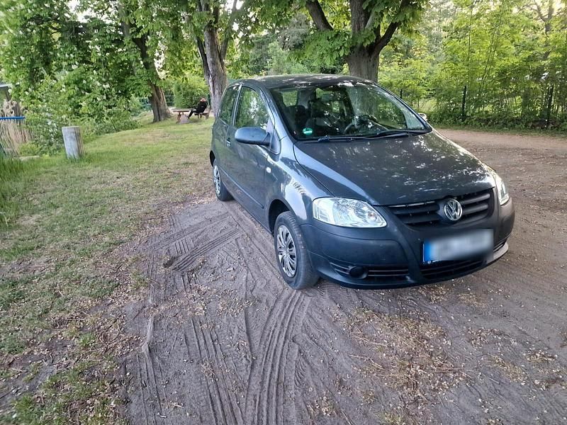Gebraucht 2007 VW Fox Kleinwagen | 1.300 € - Bild 1/4