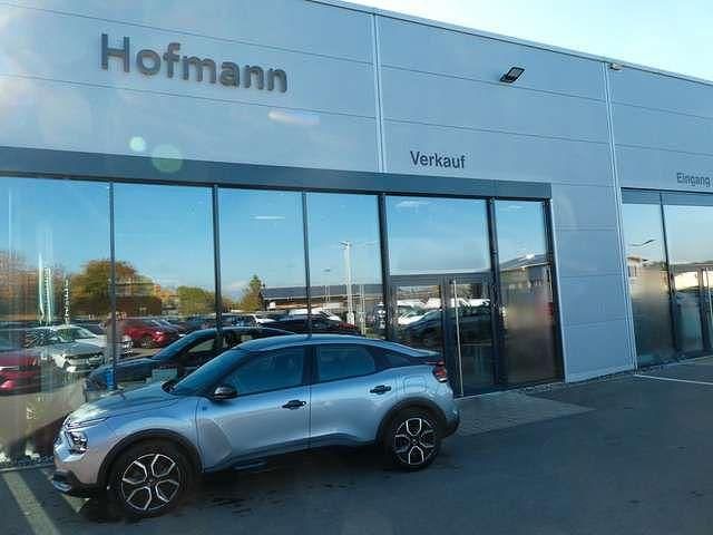 Grau Gebraucht 2021 Citroën e-C4 Feel SUV | 15.950 € (Etwas zu teuer) - Bild 1/4