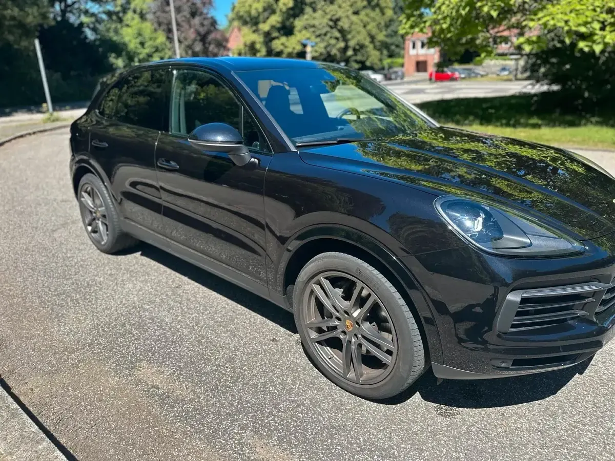 Gebraucht Porsche Cayenne S 440 PS (323 kW) 2018 Schwarz SUV