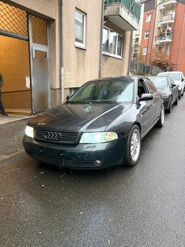 Schwarz Gebraucht 1999 Audi A4 Limousine | 1.250 € (Superpreis) - Bild 1/4