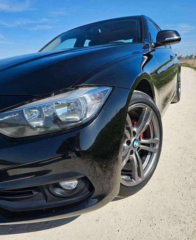 Gebraucht BMW 320 Luxury Line 190 PS (139 kW) 2017 Schwarz Limousine