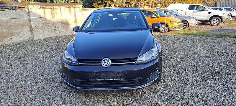 Gebraucht VW Golf VII Allstar 110 PS (80 kW) 2017 Schwarz Limousine