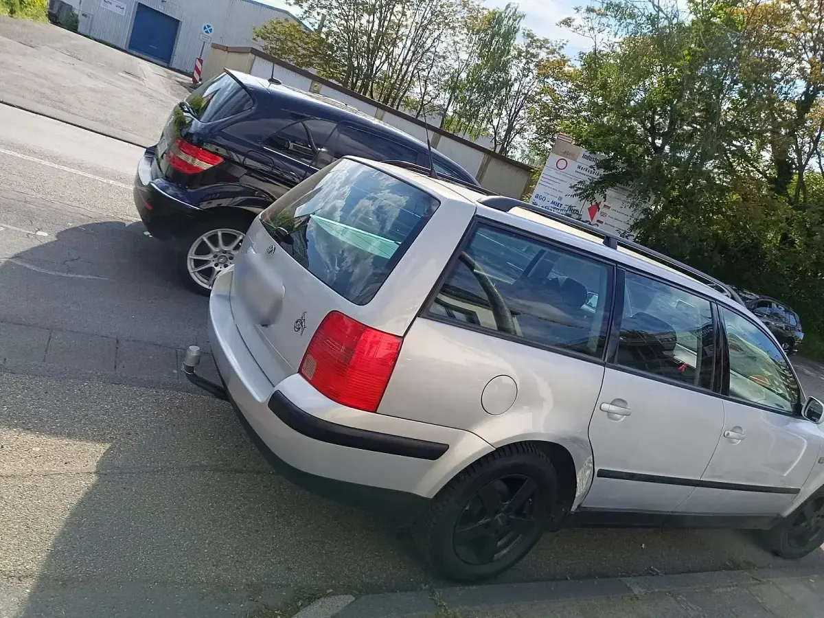 Gebraucht VW Passat 2000 Grau Kombi