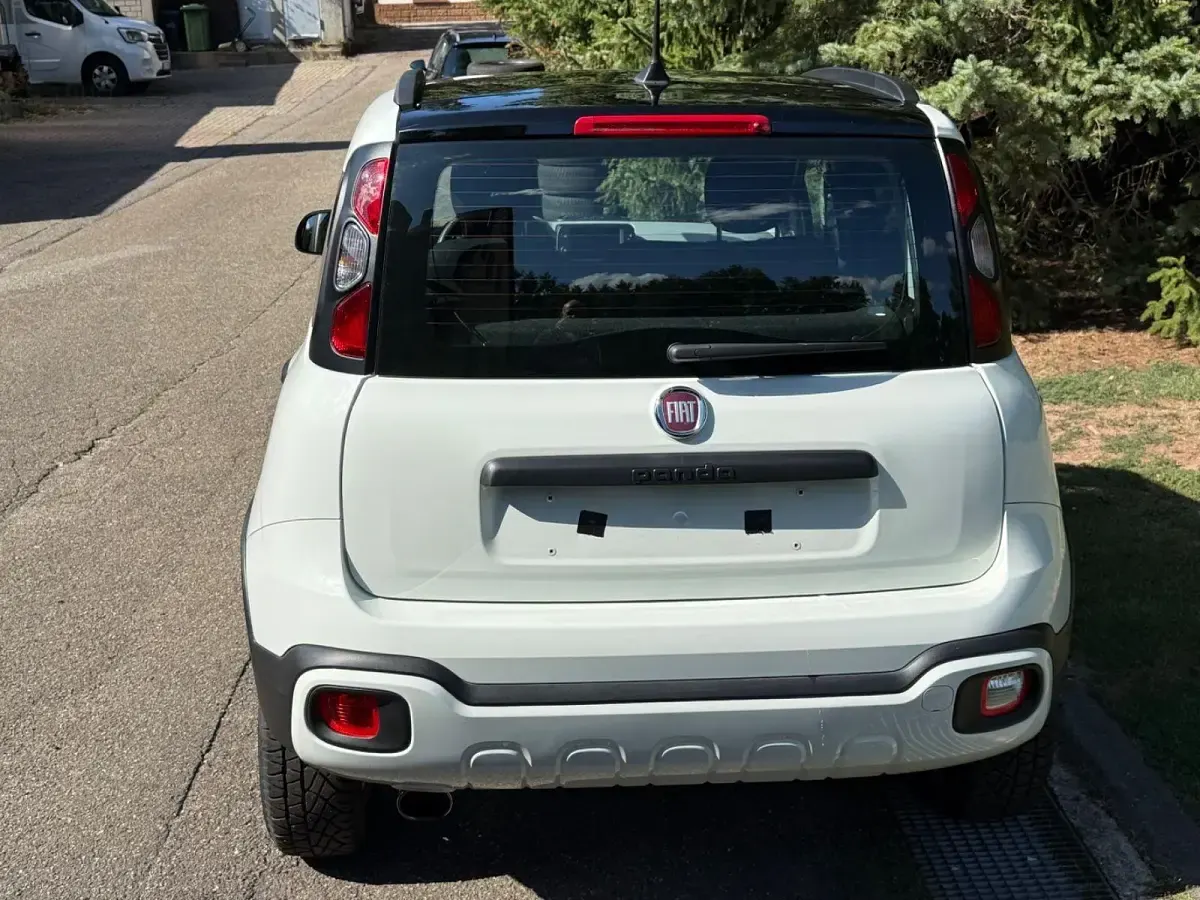 Gebraucht Fiat Panda Cross Cross 86 PS (63 kW) 2023 Weiß Kleinwagen