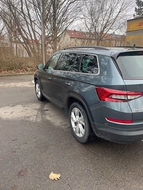 Gebraucht Skoda Kodiaq Ambition 150 PS (110 kW) 2018 Grau SUV