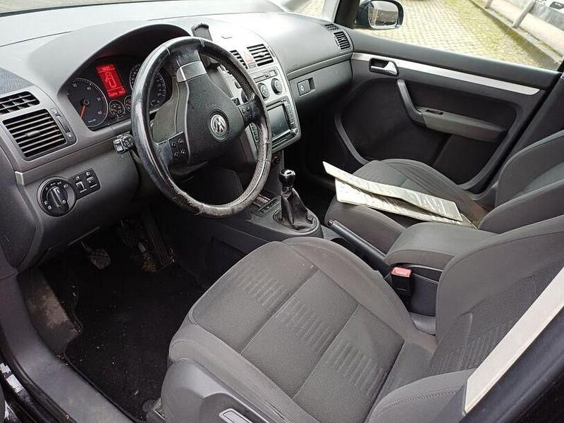 Gebraucht VW Touran Highline 140 PS (102 kW) 2008 Andere Van / Kleinbus