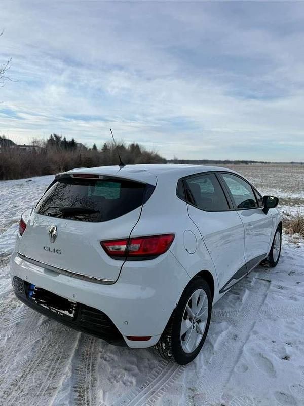 Gebraucht Renault Clio IV LIMITED 90 PS (66 kW) 2017 Limousine