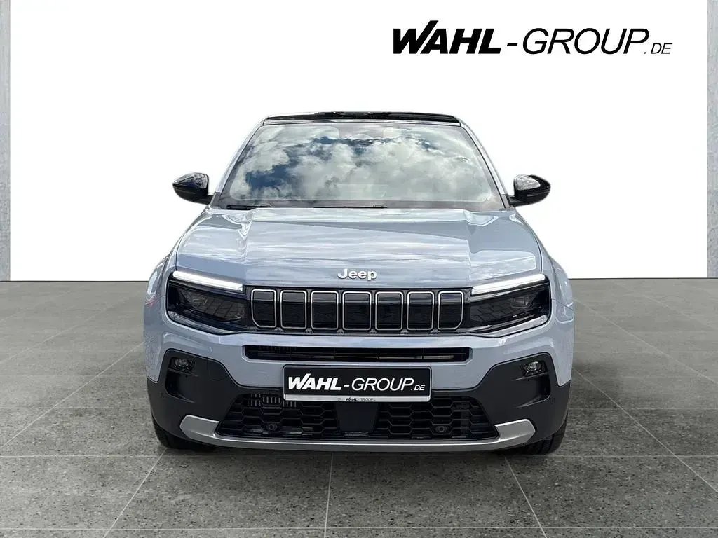 Neu Jeep Avenger Summit 110 PS (80 kW) 2026 Grau SUV