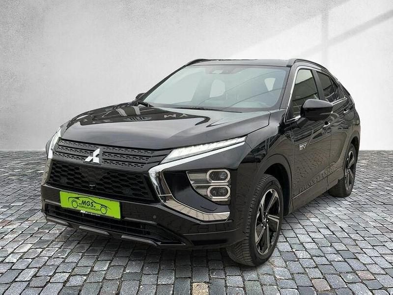 Gebraucht Mitsubishi Eclipse Cross Plus 98 PS (72 kW) 2024 Pantherschwarz SUV