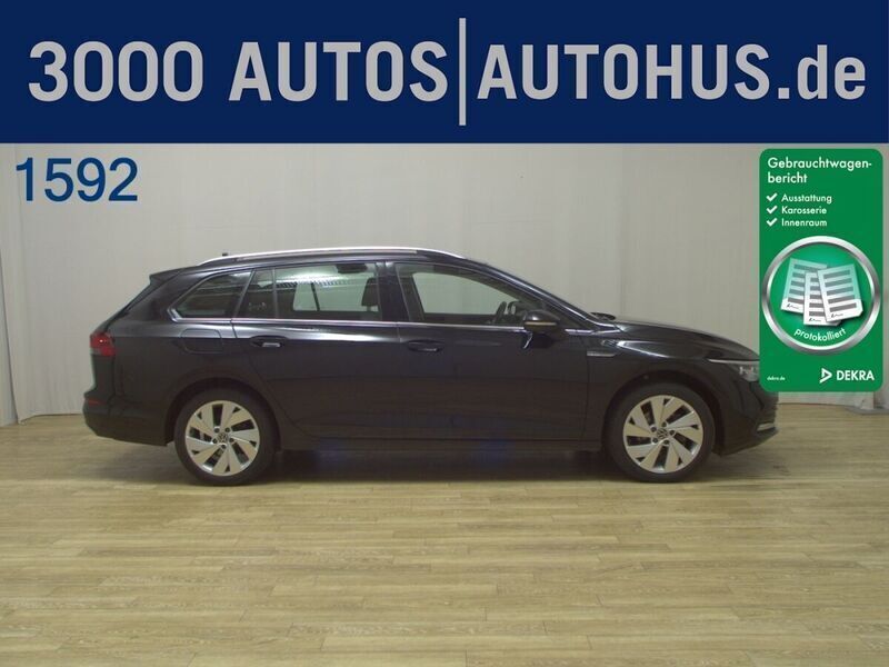 Schwarz Gebraucht 2022 VW Golf VIII Style Kombi | 18.980 € (Superpreis) - Bild 1/4