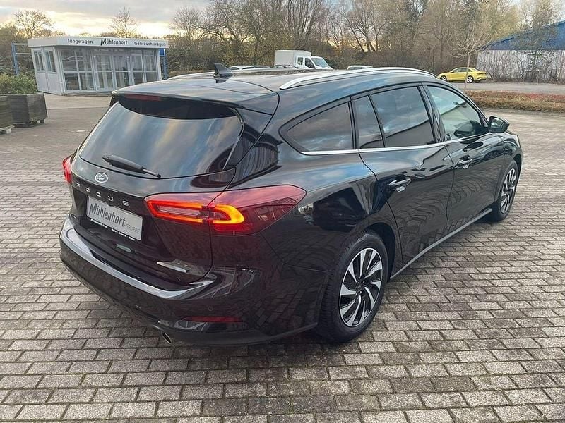 Gebraucht Ford Focus Titanium S 125 PS (91 kW) 2025 Schwarz Limousine