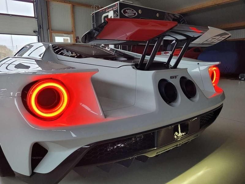 Weiß Gebraucht 2024 Ford GT Coupé | 966.000 € - Bild 1/4