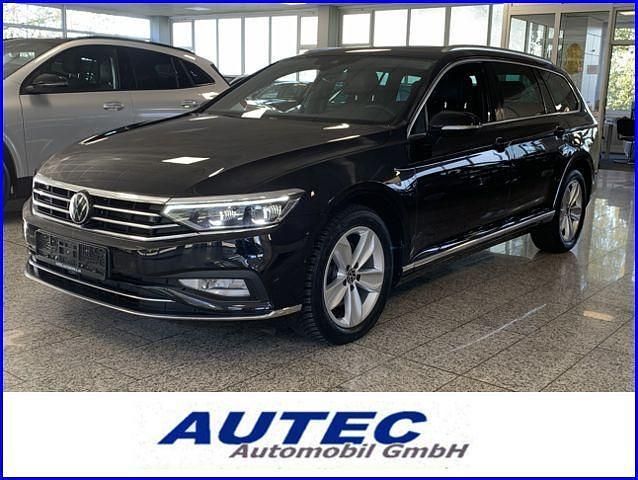 Schwarz Gebraucht 2023 VW Passat Elegance Kombi | 34.985 € (Etwas zu teuer) - Bild 1/4