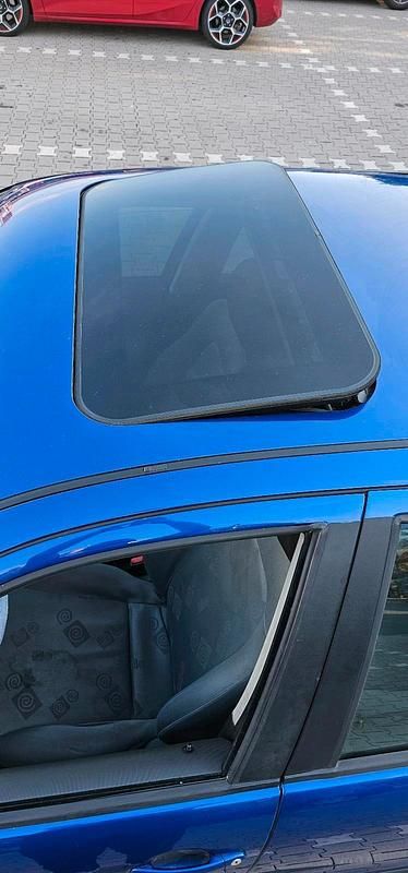 Gebraucht Seat Leon 105 PS (77 kW) 2000 Blau Kleinwagen