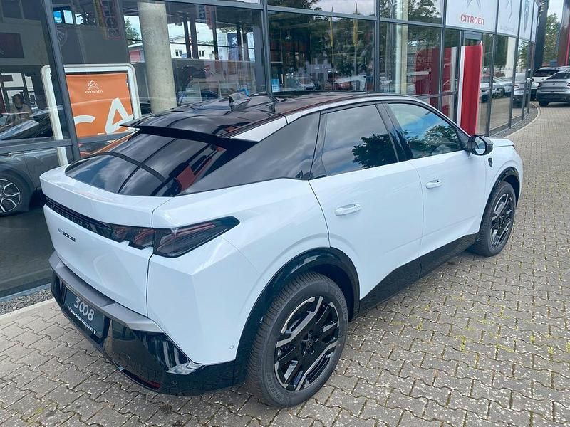 Gebraucht Peugeot e-3008 GT 156 kW (213 PS) 2024 Weiß SUV