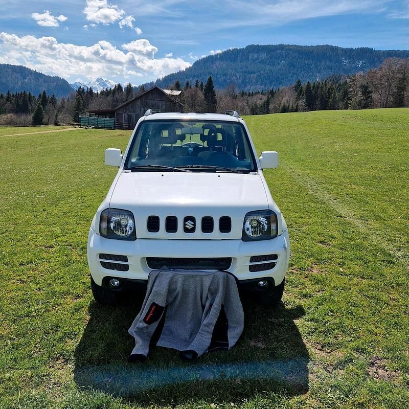 Gebraucht Suzuki Jimny 86 PS (63 kW) 2010 Weiß SUV
