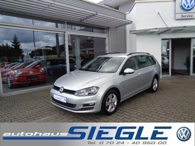 Silber metallic Gebraucht 2013 VW Golf VII Life Kombi | 13.440 € - Bild 1/4
