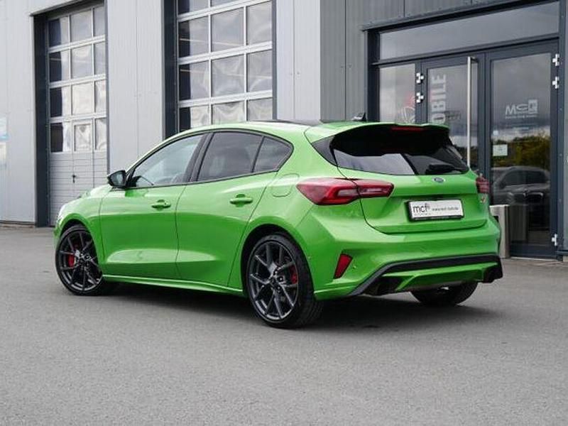 Gebraucht Ford Focus ST 280 PS (205 kW) 2025 Grün Limousine