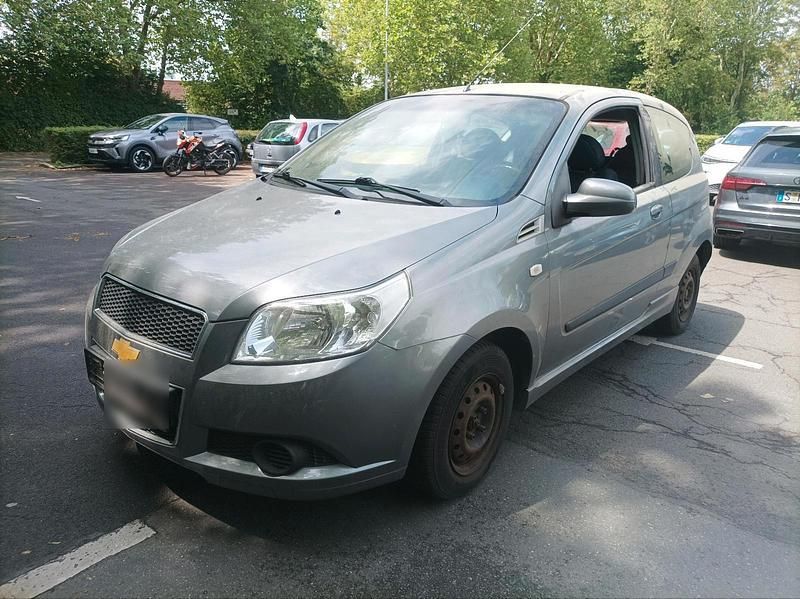 Grau Gebraucht 2009 Chevrolet Aveo Kleinwagen | 550 € - Bild 1/4