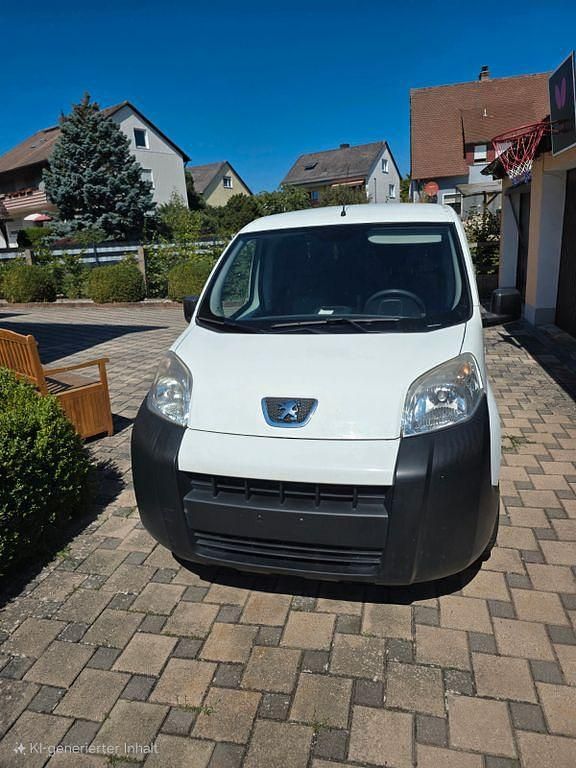 Weiß Gebraucht 2014 Peugeot Bipper Van / Kleinbus | 5.300 € (Fairer Preis) - Bild 1/4